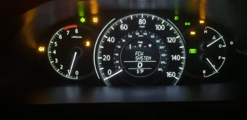 Why is the 2014 Honda Cr v flashing more than one warning light