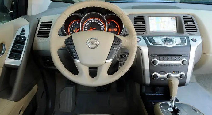 Nissan Muranos Interior Accessories Problems