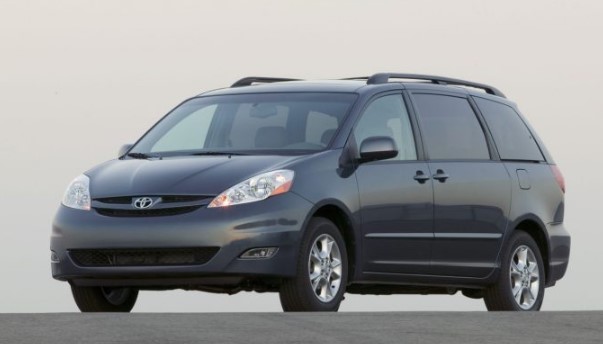 What Makes These Toyota Sienna Years Is Worth Avoiding