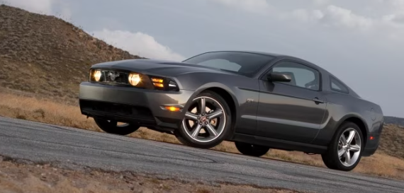 2010 Ford Mustang